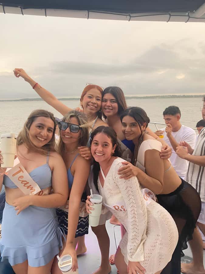 2-hour tour in Cartagena Sunset View in party boat - Before You Go: What to Bring and How to Make It Smooth