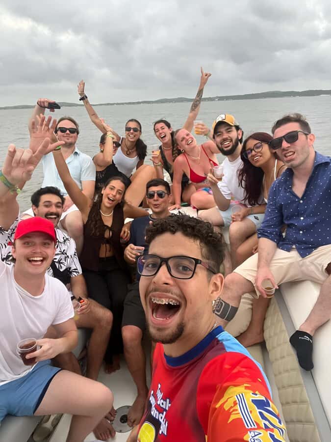 2-hour tour in Cartagena Sunset View in party boat - Getting Started at Muelle de los Pegasos (and how to avoid confusion)