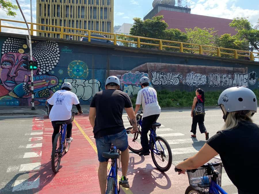 Bike Tour Medellin with Snacks and Local Beer - Why cycling Medellín beats walking (and why it’s so worth it)