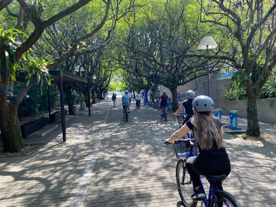 Bike Tour Medellin with Snacks and Local Beer - One more guided stop in the center