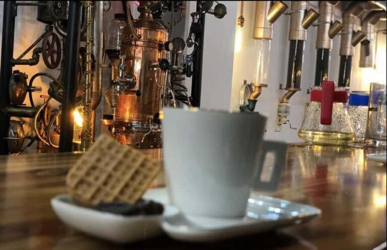 Bogota: Colombian Coffee Tasting - Finding Café Matuca in Bogotá (and pairing with Museu de Oro)