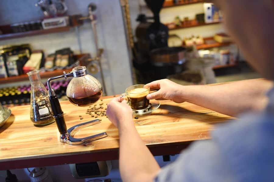 Bogota: Colombian Coffee Tasting - Brewing your own perfect cup (the mini coffee lab)