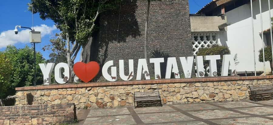 Bogota: Guatavita and Salt Cathedral Daily Group Tour - Tour rhythm and how you’ll actually experience it