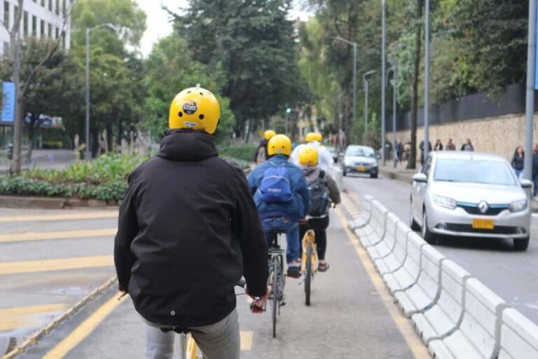 Bogotá Private Bike Tour with Transportation - La Candelaria and Chorro de Quevedo: old Bogotá, set up for understanding