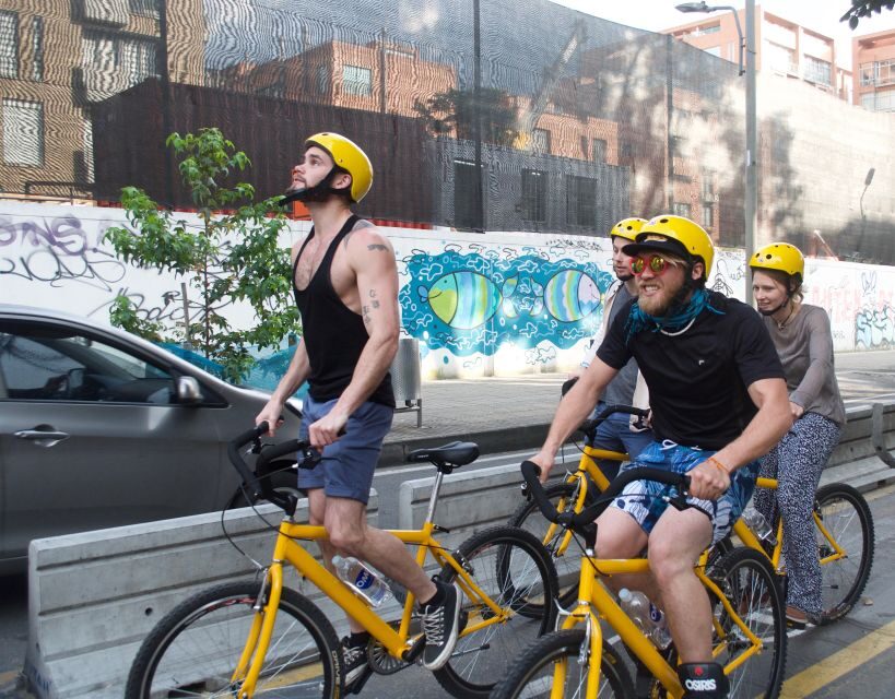 Bogotá: Shared Bike Tour - Santamaría Bullring: architecture and city identity in one stop