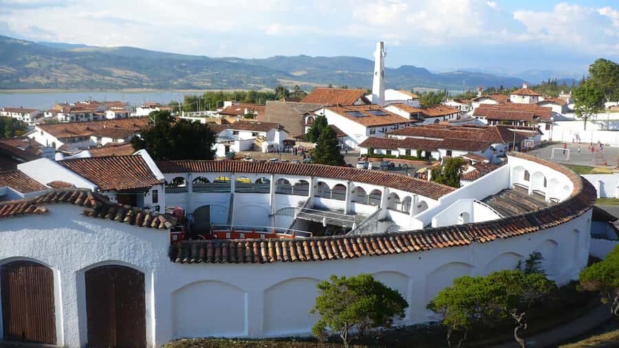Bogota: Zipaquira, Salt Cathedral & Lake Guatavitá Tour - What you’re paying for: value at $157 per person