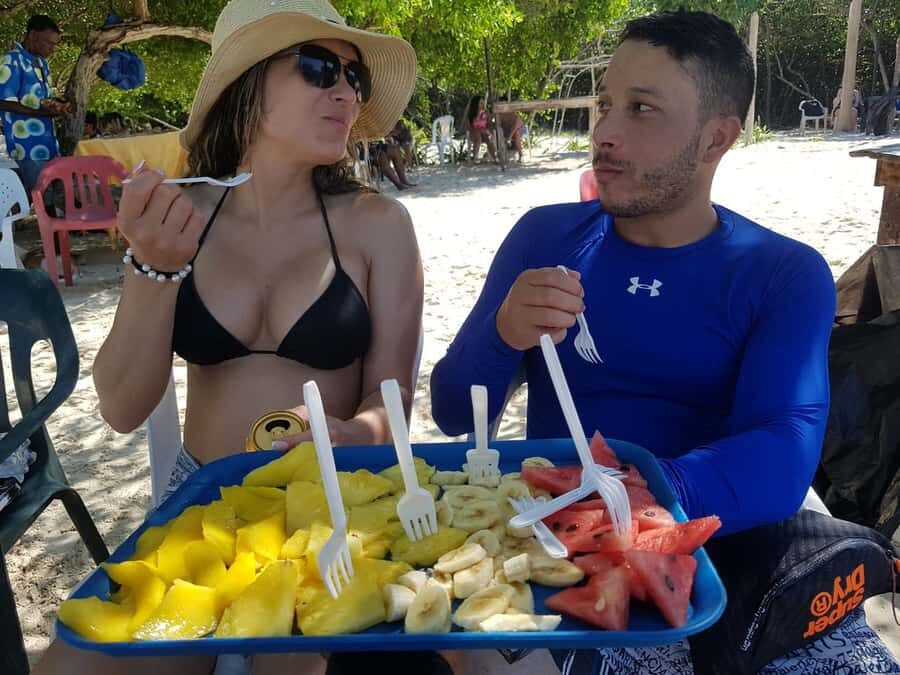 Cartagena: 5-Island Trip by Boat with Lunch and Snorkeling - A Speedboat Day That Actually Feels Like an Island Hopping Trip