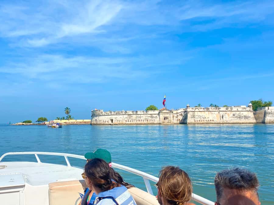 Cartagena: 5-Island Trip by Boat with Lunch and Snorkeling - Bocachica and Fort San Fernando: The First Stop With Real Cartagena Context