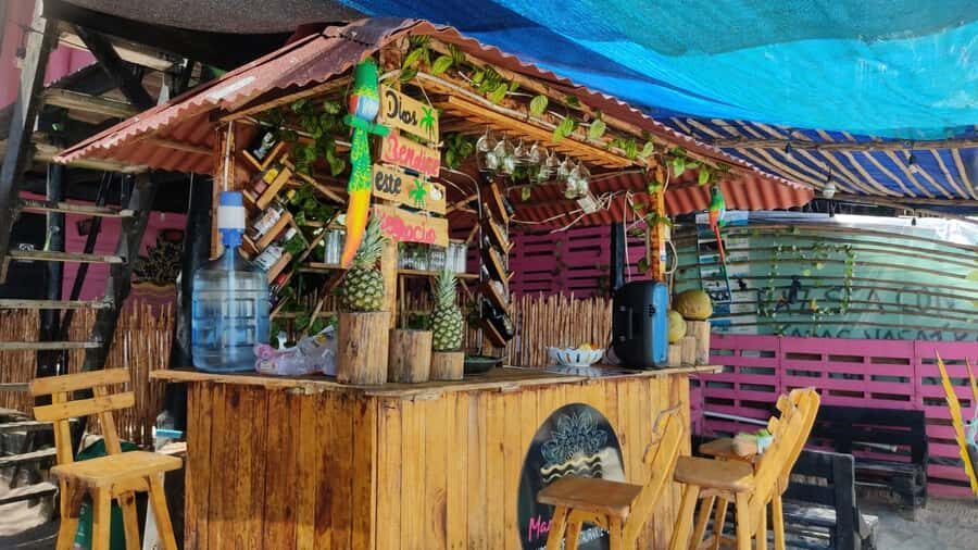 Cartagena: Baru Island & Playa Tranquila Day Trip with Lunch - The ride to Barú Island: air-con comfort plus one long crossing
