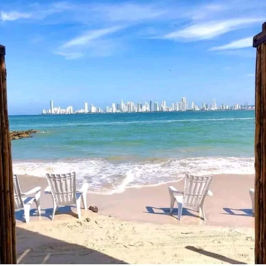 Cartagena: BEACH DAY ON TIERRA BOMBA ISLAND PUNTARENA - Key points worth knowing