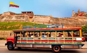 Cartagena: BILINGUAL CITYTOUR + SAN FELIPE CASTLE & Old city - Chiva pickup and the Torre del Reloj meeting point: don’t get stuck in confusion