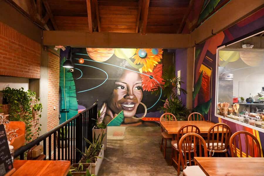 Cartagena: Boutique Rum and Chocolate Tasting at Lunático - Chocolate pairing: the trick that teaches you faster than tasting alone