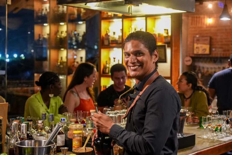 Cartagena: Boutique Rum and Chocolate Tasting at Lunático - What happens during the 2 hours (and why it’s not just drinking)