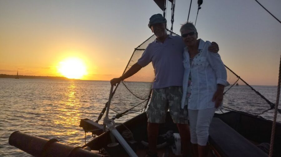 Cartagena, CO: Sunset Skyline Pirate Boat Tour with Drinks - Weather, timing, and how to make the sunset part go your way