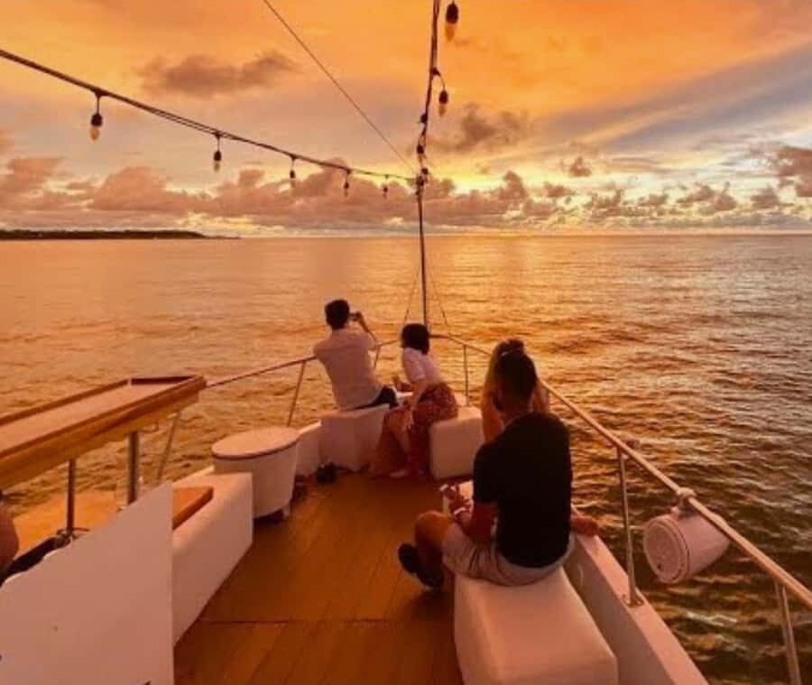 Cartagena de Indias: Sunset Cruise Open Bar with Dance Show - Key highlights worth your time