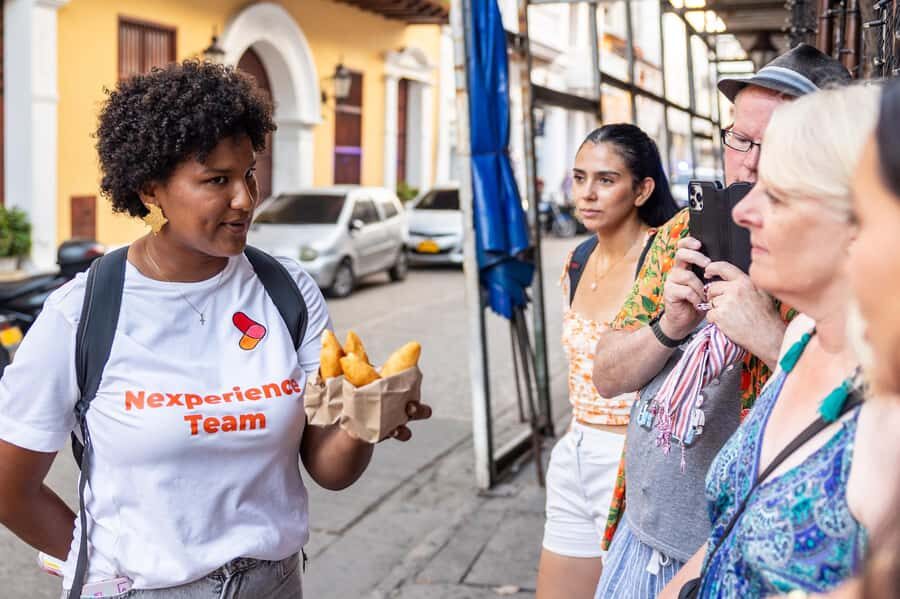 Cartagena: Guided Street Food Tour with Tastings - Key things I’d circle before you book