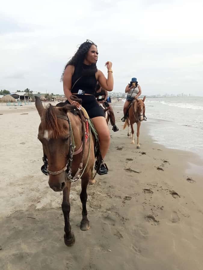Cartagena: Horse Riding on the Beach with Photos and Lunch - How the Timing Usually Feels: Short, Fun, and Not Too Serious