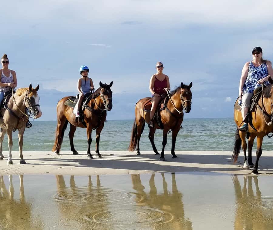 Cartagena: Horseback Riding on the Beach at Sunset - What to pack (so wet legs don’t ruin your day)