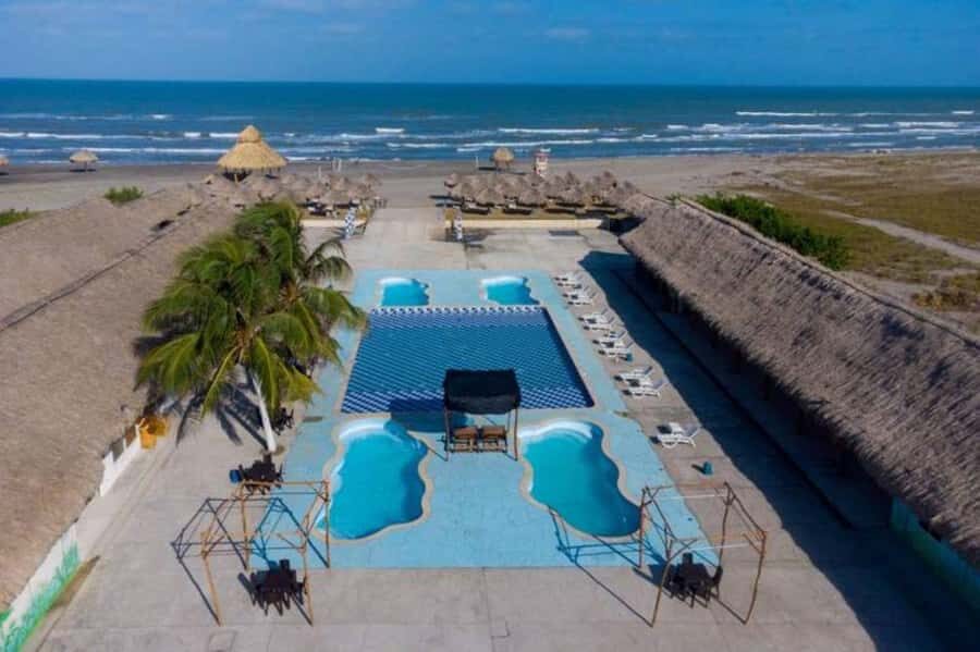 Cartagena: Mud Volcano Tour with Lunch, Pool, and Beach - Price and value: why $50 can make sense here