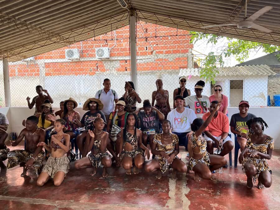 Cartagena: Palenque´s tour, dance show, lunch, pick-Up inclu - Doña Juana lunch, tea, patacones, and rum tasting