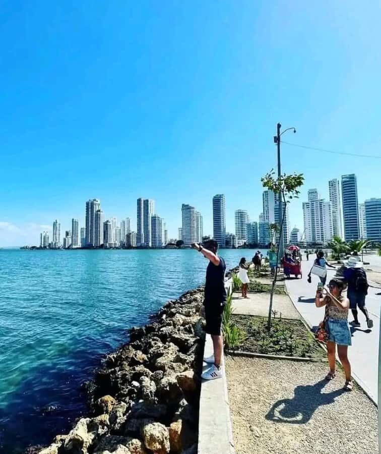 Cartagena: Panoramic City Tour, Monuments, Walls, Castle - Should you book it?