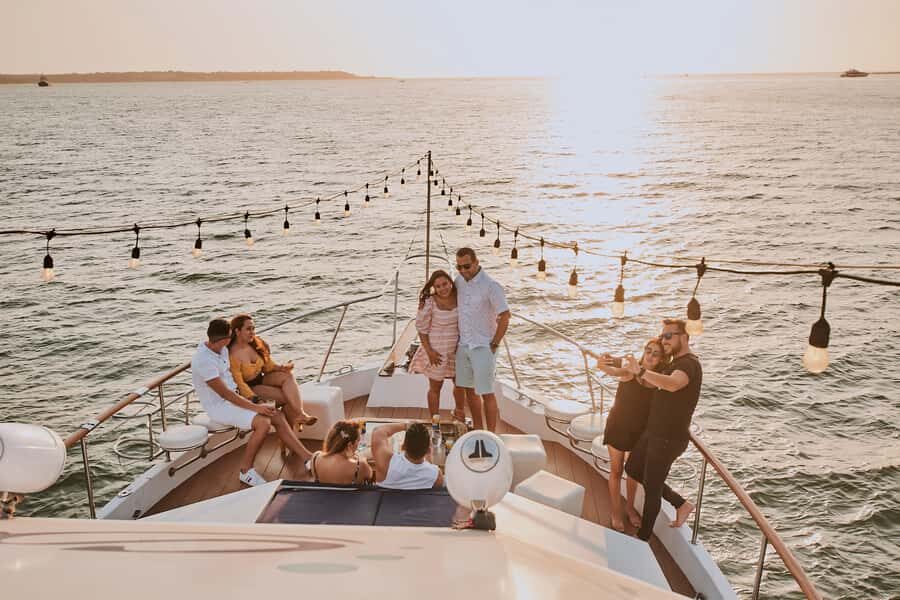 Cartagena: Sunset Cruise with Open Bar - Open Bar: What’s Included, What’s Limited, and How to Think About Value