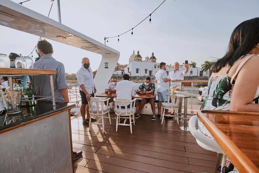 Cartagena: Sunset Cruise with Open Bar - Who This Cruise Fits Best in Cartagena