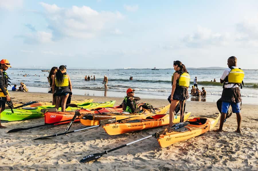 Cartagena: Sunset Sea Kayaking Tour - Guides make the difference: safety, patience, and photo help