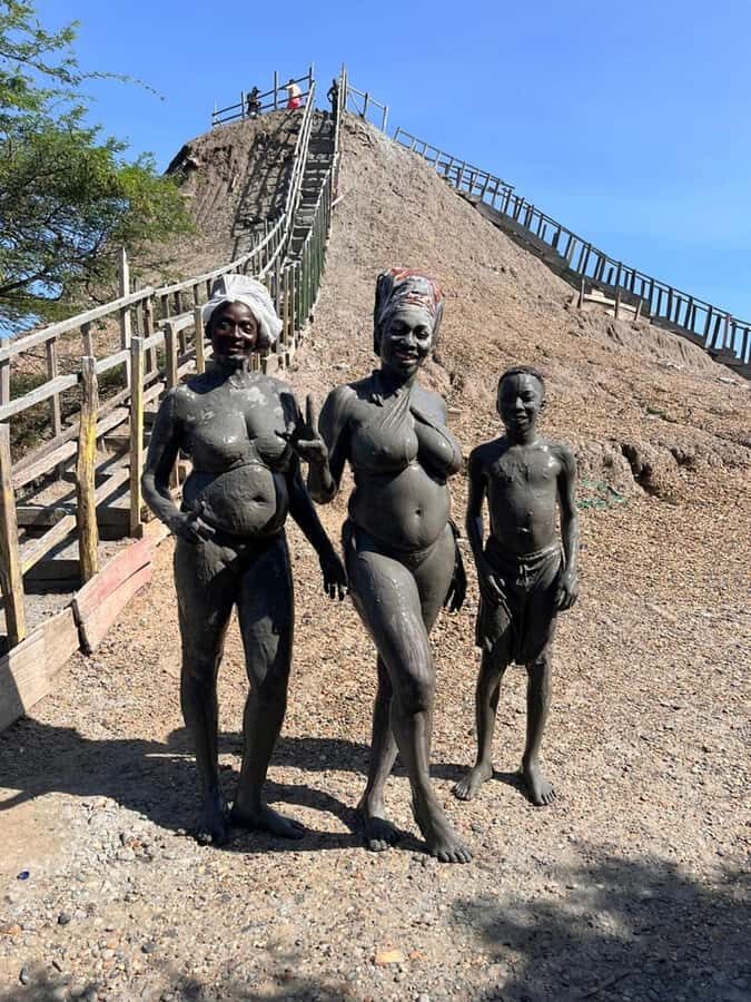 Cartagena: Totumo Mud Volcano with Bilingual Guide - Inside the volcano pit: what the 10–15 minute mud bath feels like