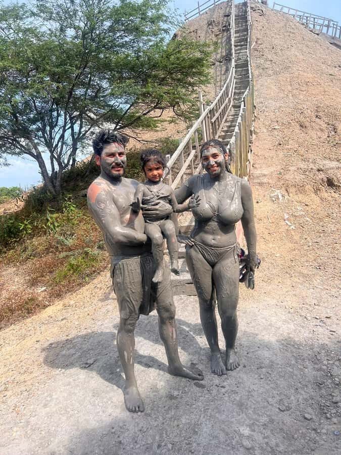 Cartagena: Totumo Mud Volcano with Bilingual Guide - Should you book Totumo Mud Volcano with a bilingual guide?