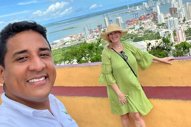 Cartagena Unforgettable: Half Day Private City Tour (Also for Cruisers) - Walled City walking loop: streets, squares, and colorful architecture