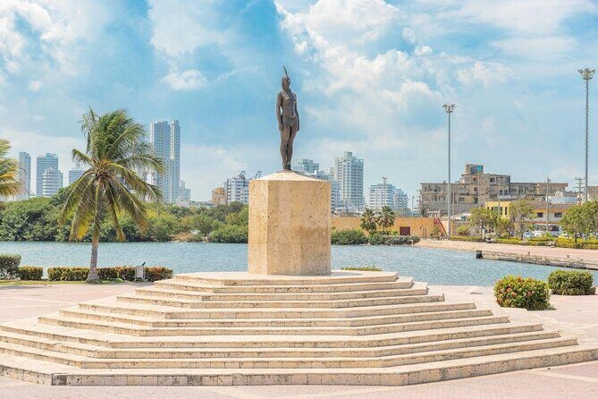 City Tour in Chiva through the City of Cartagena - A 4-Hour Cartagena Circuit in a Chiva Bus
