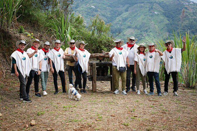 Coffee Tour with arrival on horseback and sugar cane processing - Tasting coffee with different methods: the payoff moment