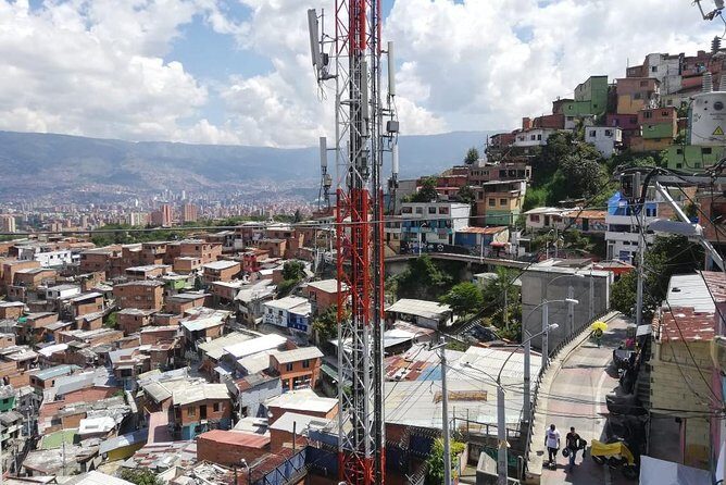 Comuna 13 tour and cable car - Key things to know before you go
