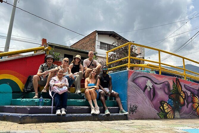 Comuna 4 Walking Tour Medellin - Morro de Moravia and La Resistencia de Moravia