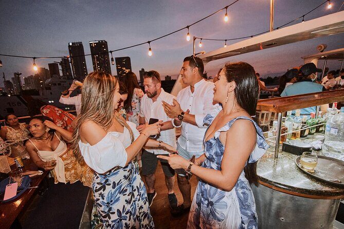 Dinner cruise on Cartagena's bay with Sibarita Master - Should you book the Sibarita Master dinner cruise?