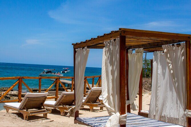Discover Isla del Rosario Live The Enchanted Beach Experience - Timing and delays: how to handle the one thing you can’t control