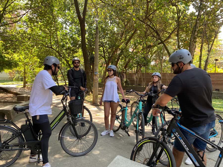E-Bike City Tour Medellin with Local beer and Snacks - Local food and beer: the stop that makes it feel like Medellín