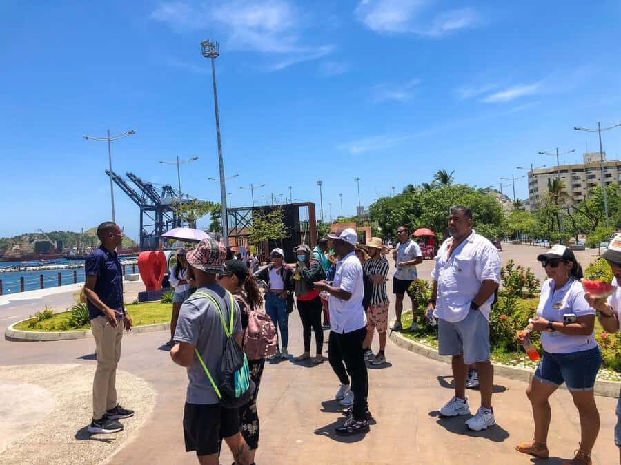From Cartagena: Barranquilla & Santa Marta Guided City Tour - Santa Marta’s colonial center on foot: Parque de los Novios, Cathedral, and the Gold Museum