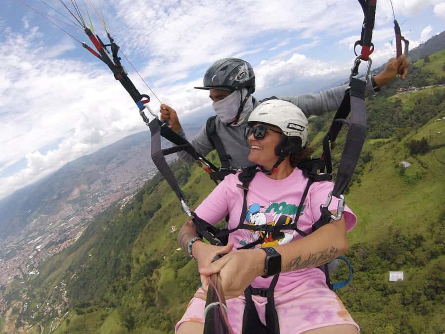 From Medellín: Paragliding Tour with GoPro Photos & Videos - FAQ