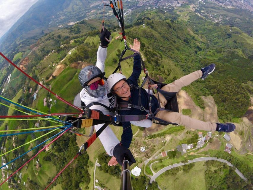 From Medellín: Paragliding Tour with GoPro Photos & Videos - Price and value: why $109 can make sense here