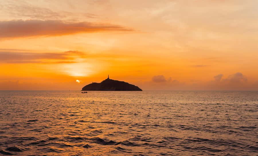 From Santa Marta: Sunset Sailboat Tour with 2 Beverages - Price and timing: how to get the best deal without stress