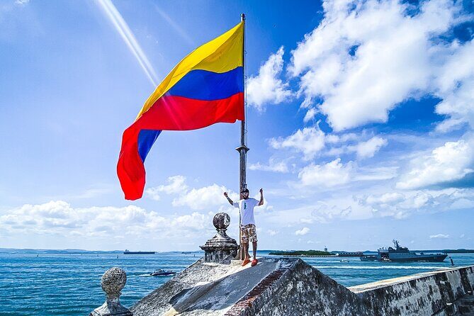 Full Day 5 Best Rosario Islands Spots Make Friends & do Snorkel - The Big Idea: A Rosario Islands Day That Mixes History and Sea Time