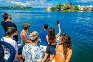 Full Day 5 Best Rosario Islands Spots Make Friends & do Snorkel - Islas de Rosario: Your Choice Between Encantada and Snorkeling