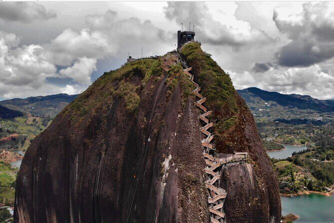 Full Day Private Tour to Guatapé and El Peñol - Getting from Medellín without wasting your whole day