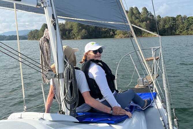 Go Sailing Guatape - First check: the 9:30am start and where to meet