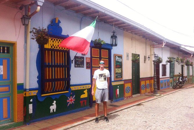 Guatape and Peñol Rock Full-Day Tour - Stop 3: Replica del Viejo Peñol—short stop, strong context