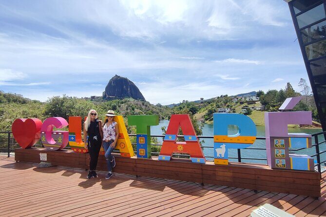 Guatapé and the rock Full Day Private Tour - Getting There in a Private, Wi‑Fi Ride (and Why It Matters)