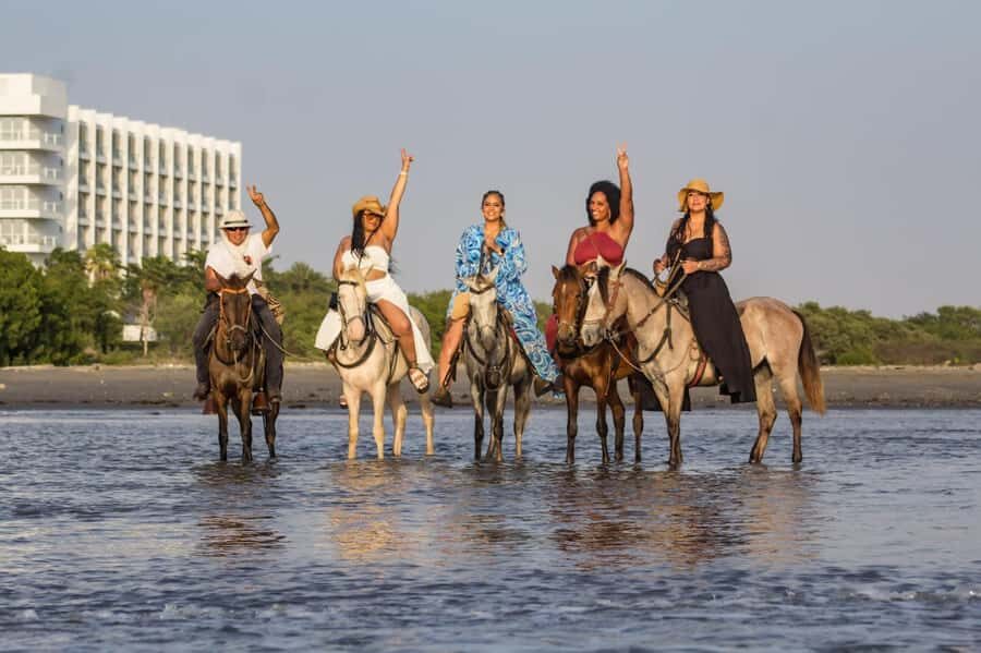 HORSE TOUR IN CARTAGENA BEACH - FAQ