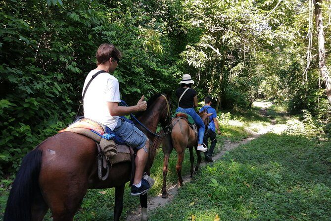 Los Naranjos Beach Horseback Riding Tayrona Park. - The guide factor: why Juan David’s kind of coaching matters